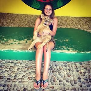 Meet your Posher, Ashley